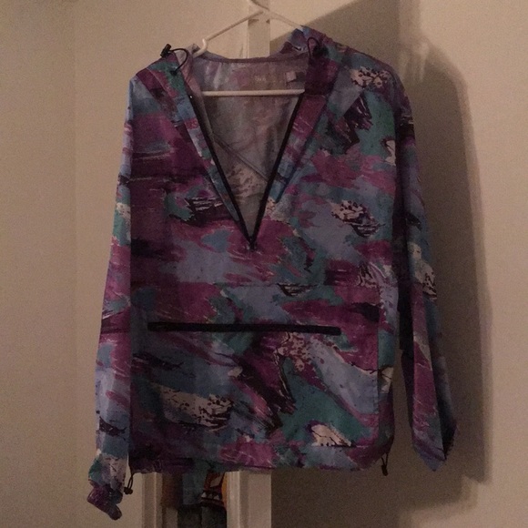 Wind breaker jacket - Picture 2 of 4